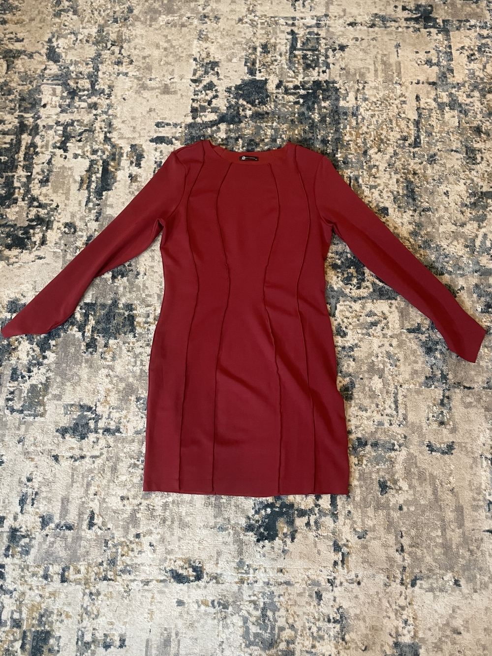 Elegant Long-Sleeve Sheath Dress in Wine
